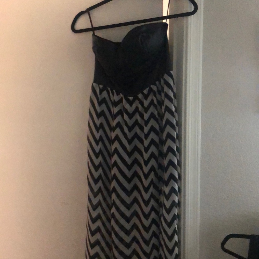 Strapless dress
